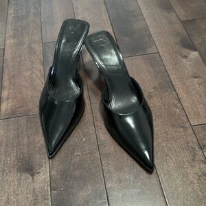 ZARA | Kitten heel black pumps size 10 nwot